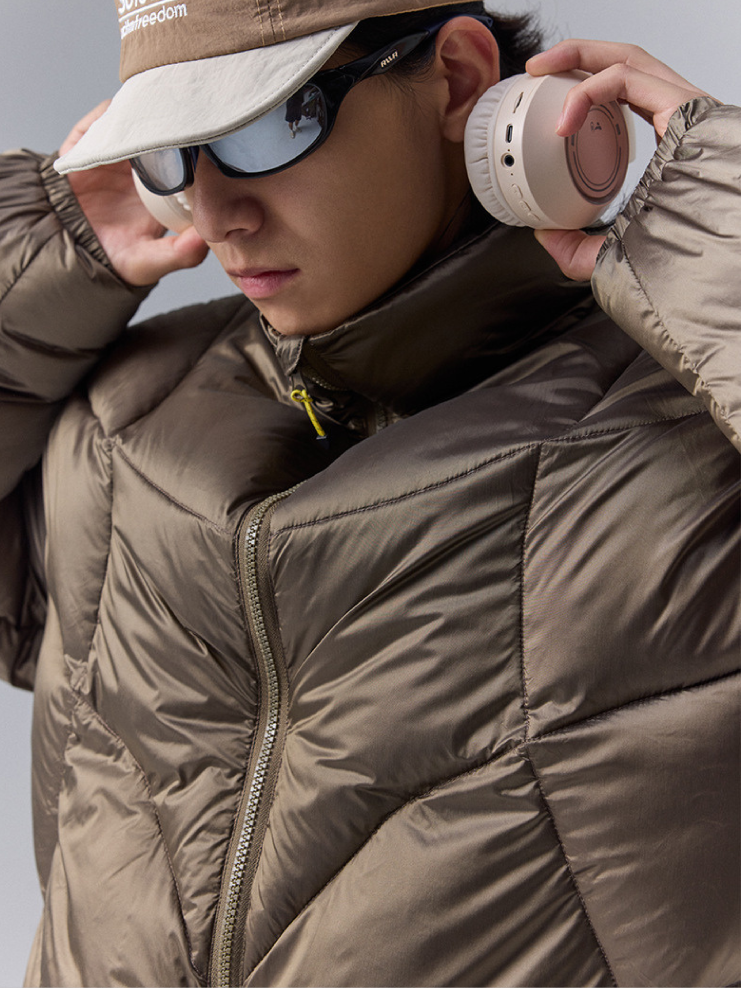DryBox - Unisex Water-Repellent Nylon Down Jacket