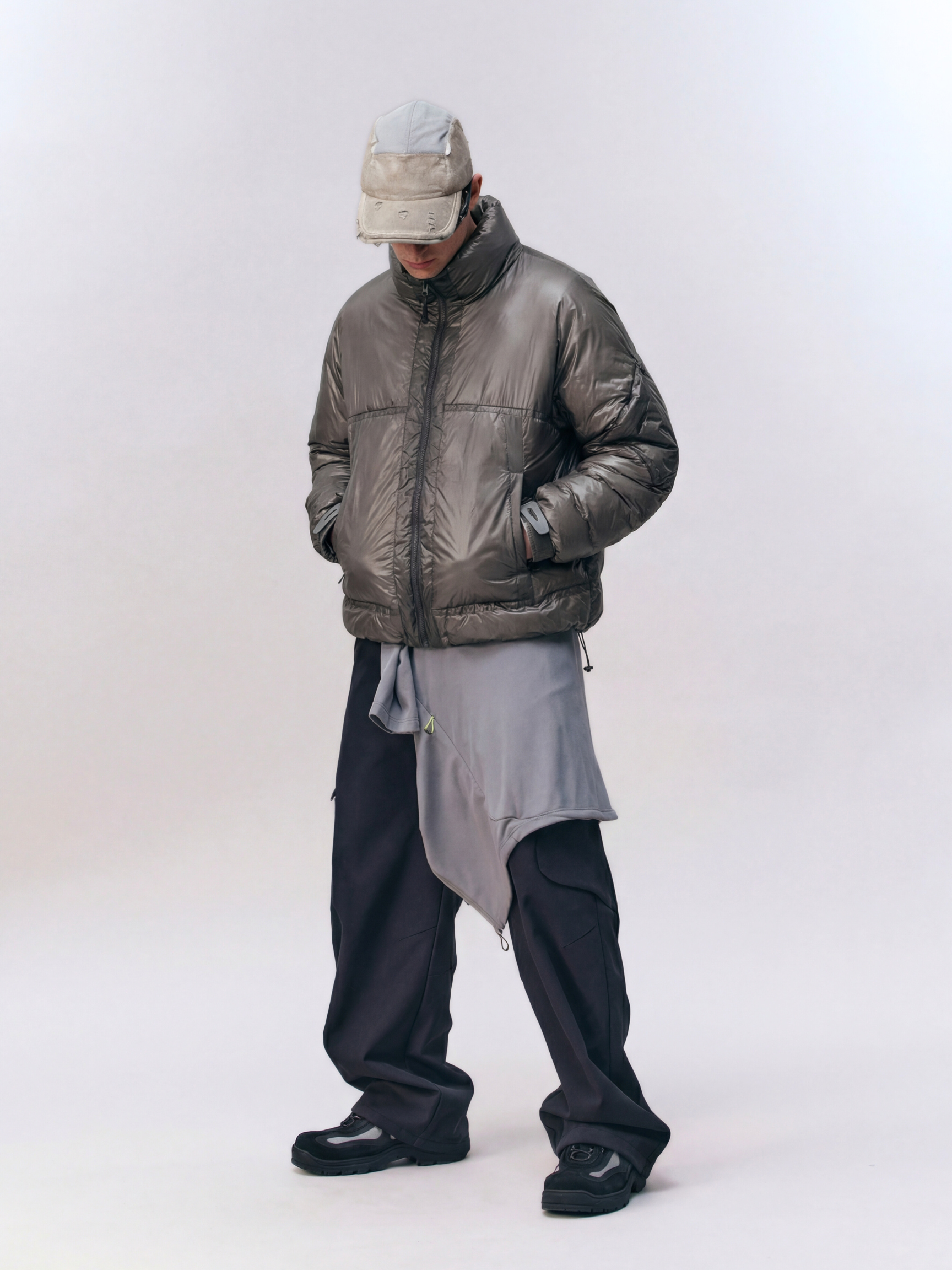 CougarTote - Functional Lightweight White Duck Down Jacket