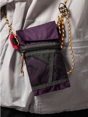 Snowthorn - Mini Water-Repellent Vertical Crossbody Phone Bag